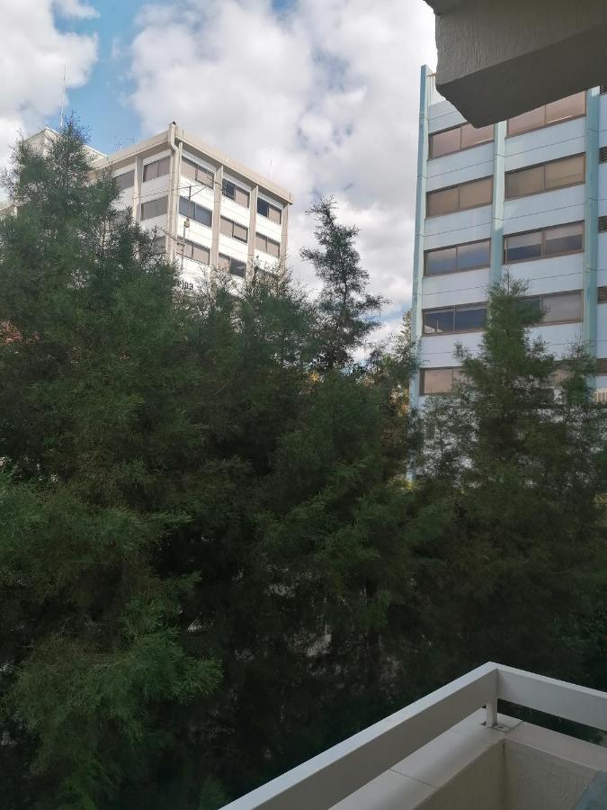 Elenas 1 Bedroom Apartment In Limassol Center Екстериор снимка